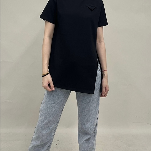 T-Shirt - Picture 11 of 15